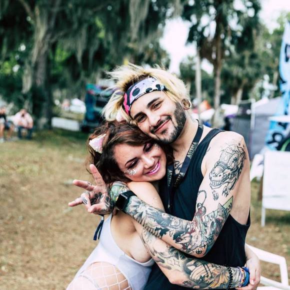 Meet your Posher, Roxy - Picture 1 of 1